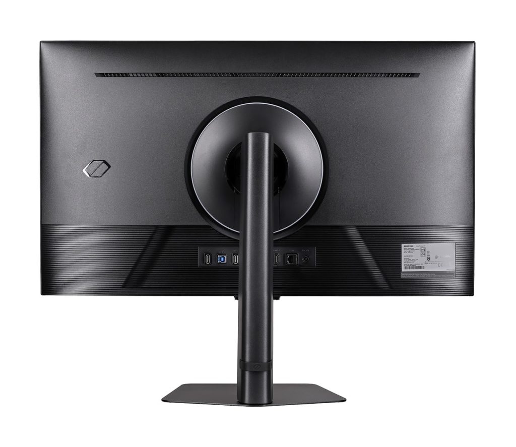 Samsung LS32DG702EU computer monitor 81.3 cm (32") 3840 x 2160 pixels 4K Ultra HD LCD Black