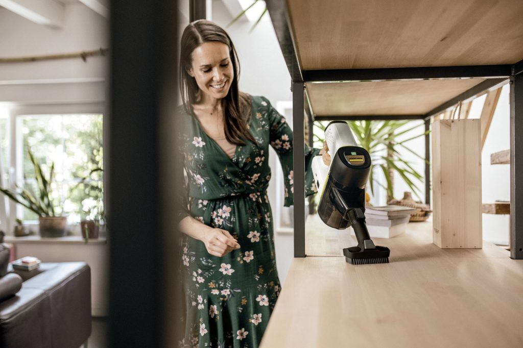 KARCHER hoover VC 6 Cordless Premium ourFamily - 1.198-677.0 Unpacked